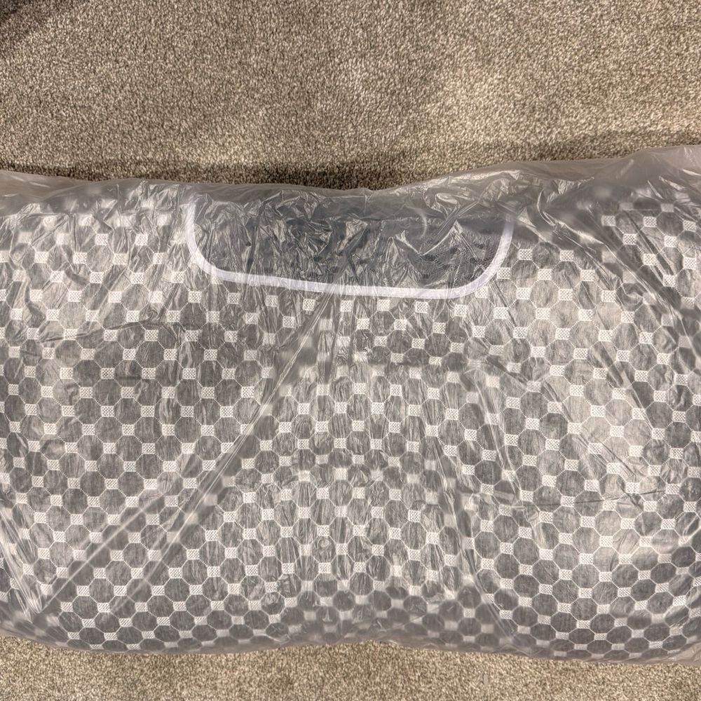 Elegant Gray Hexagon Pillow